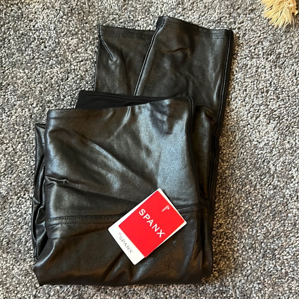 Spanx Faux Leather Leggings sz large